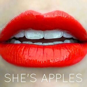 Lipsense She’s Apples NEW Matte Fiery Red Orange Long Lasting Liquid Lipstick